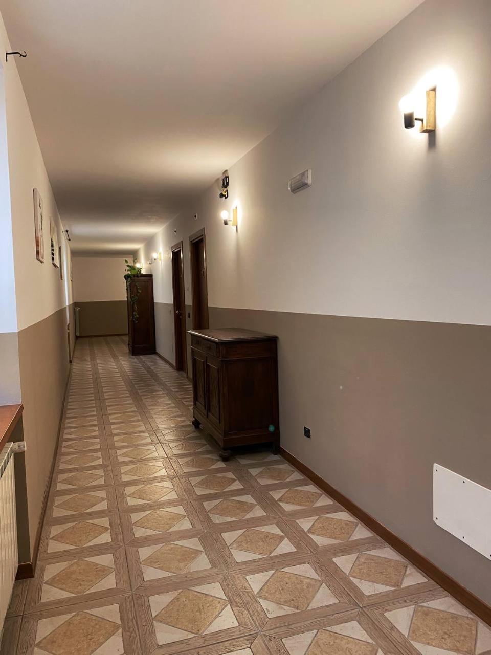 Agriturismo San Giuliano Dei Fratelli Giai ซูซา ภายนอก รูปภาพ