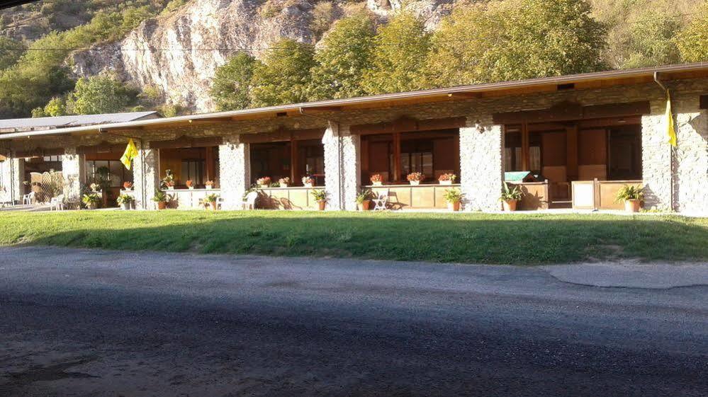 Agriturismo San Giuliano Dei Fratelli Giai ซูซา ภายนอก รูปภาพ
