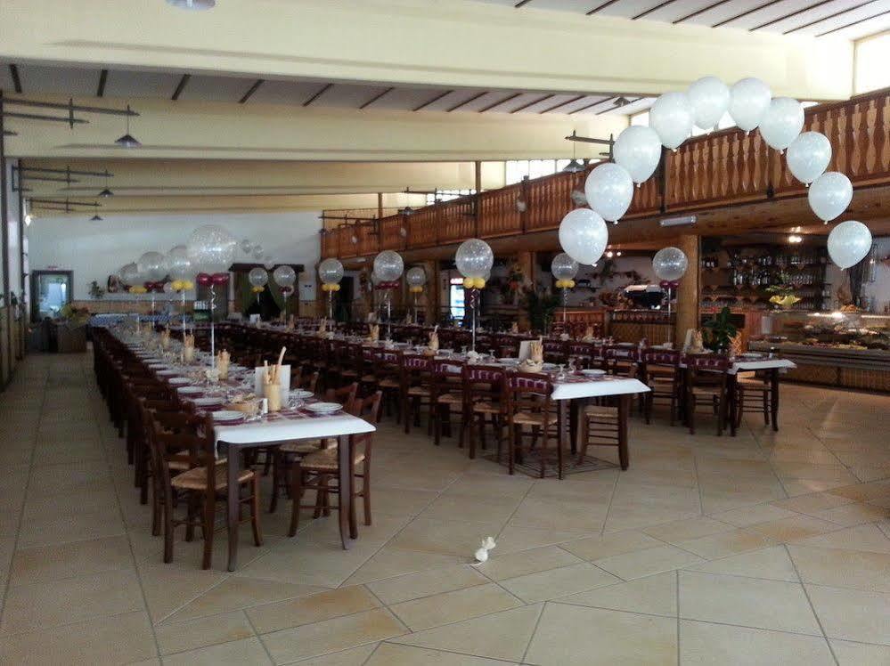 Agriturismo San Giuliano Dei Fratelli Giai ซูซา ภายนอก รูปภาพ