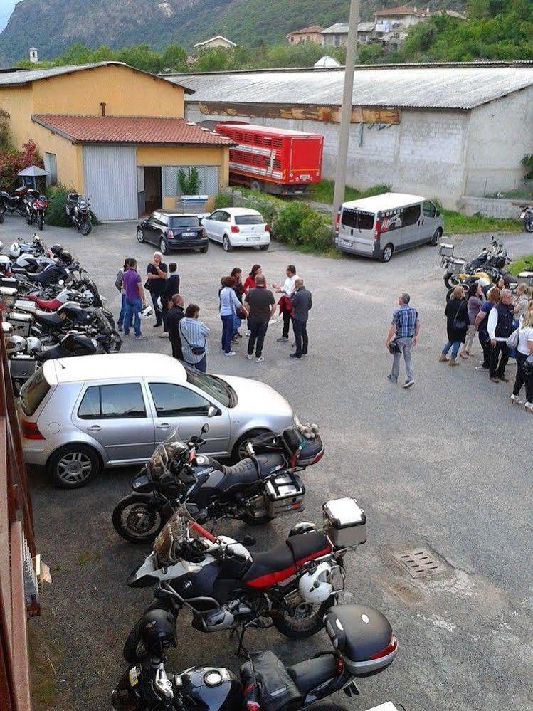 Agriturismo San Giuliano Dei Fratelli Giai ซูซา ภายนอก รูปภาพ