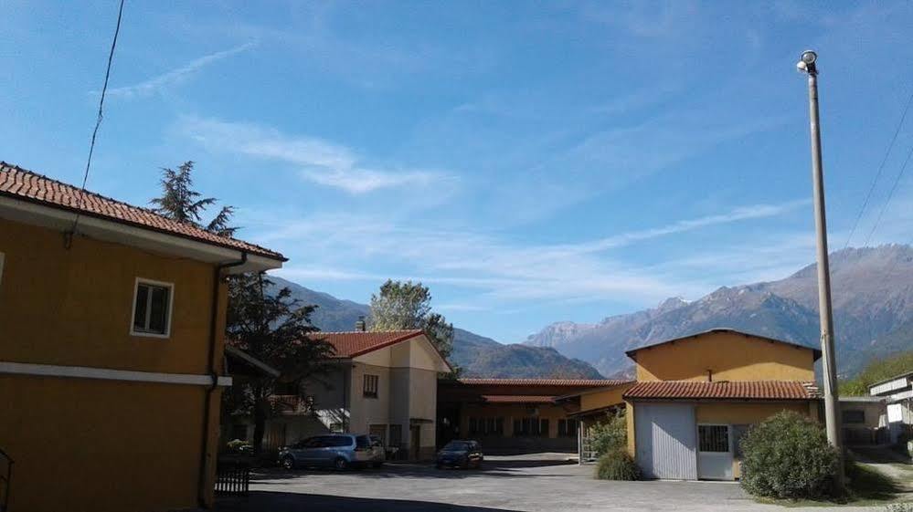 Agriturismo San Giuliano Dei Fratelli Giai ซูซา ภายนอก รูปภาพ