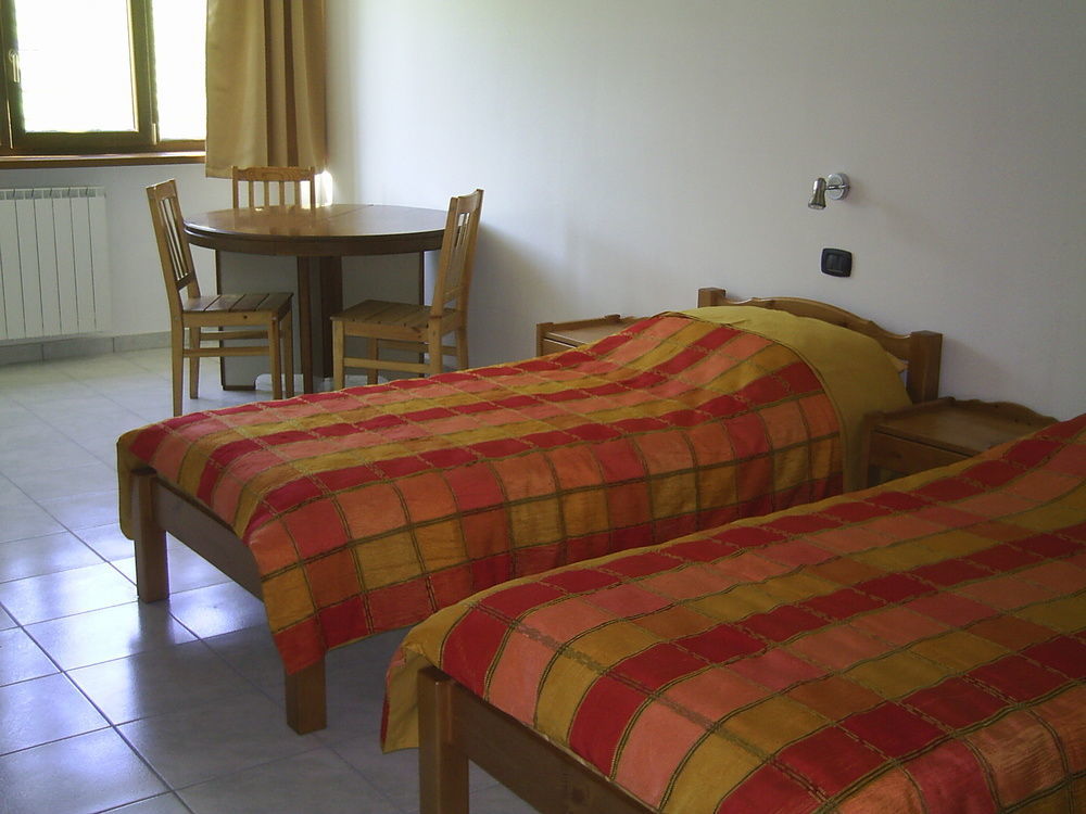 Agriturismo San Giuliano Dei Fratelli Giai ซูซา ภายนอก รูปภาพ